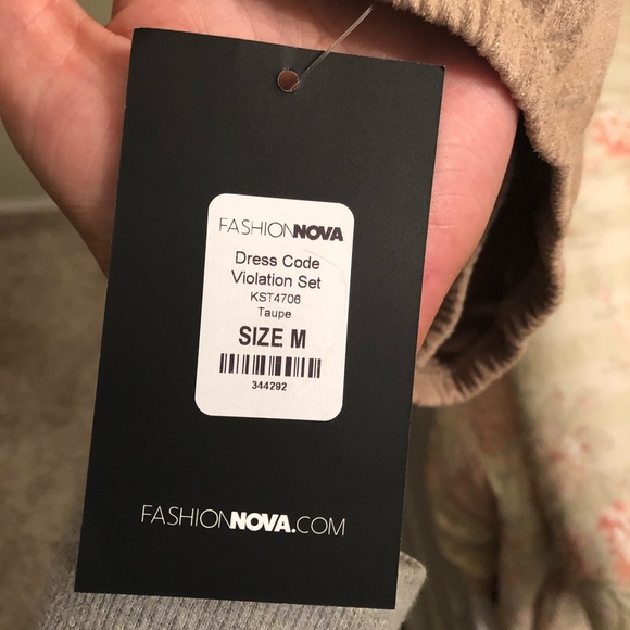 Dress Code Violation Set - Picture 5 of 5